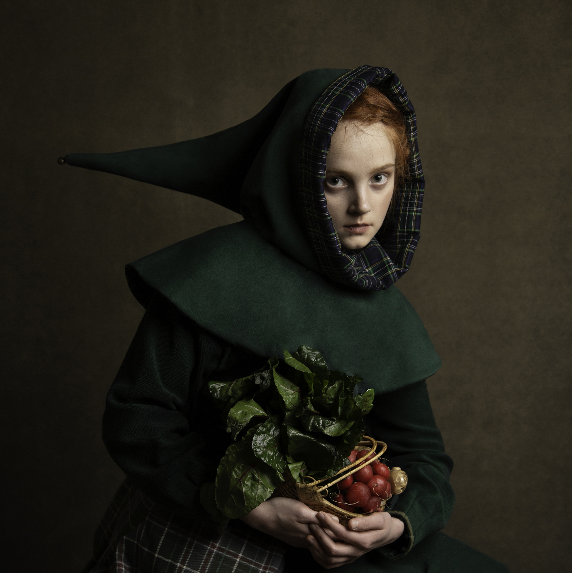 Шаперон королевская ель