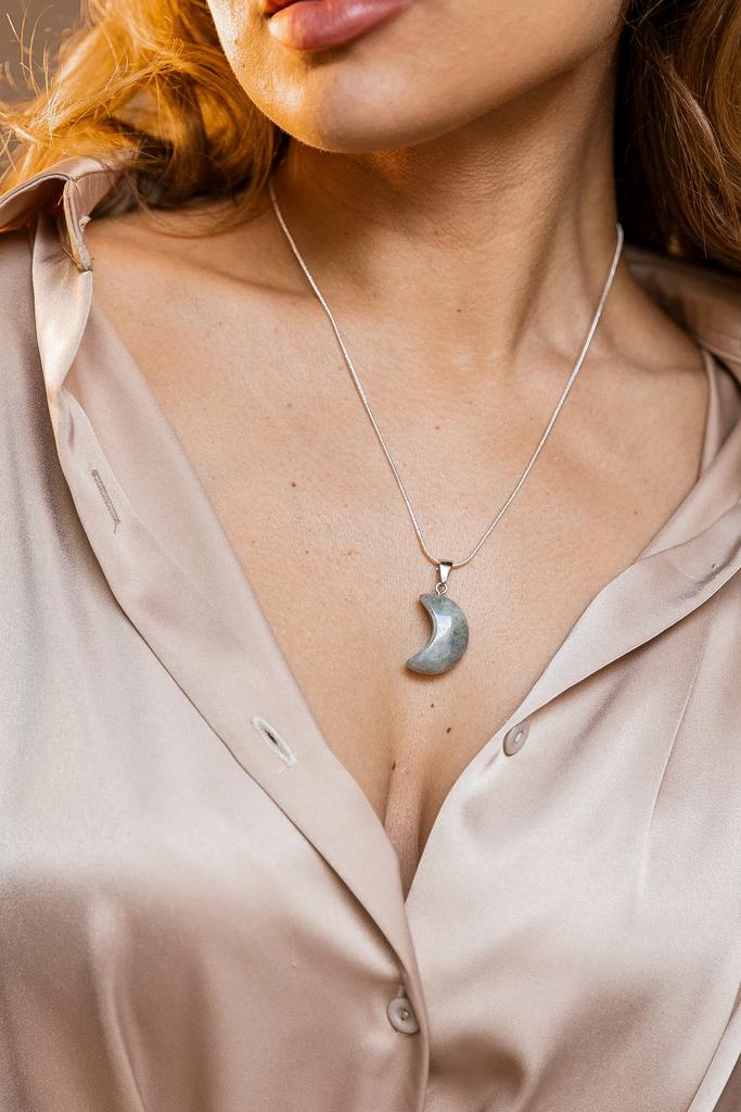 Подвеска с лабрадоритом