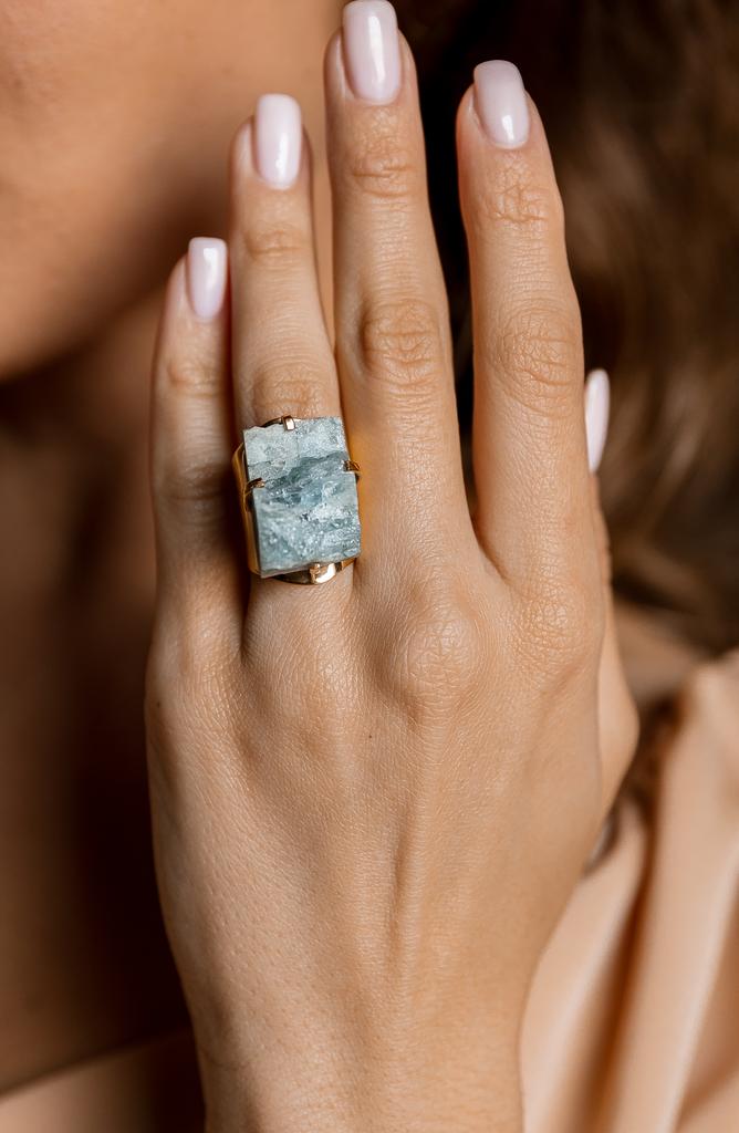 Кольцо кафф с аквамарином