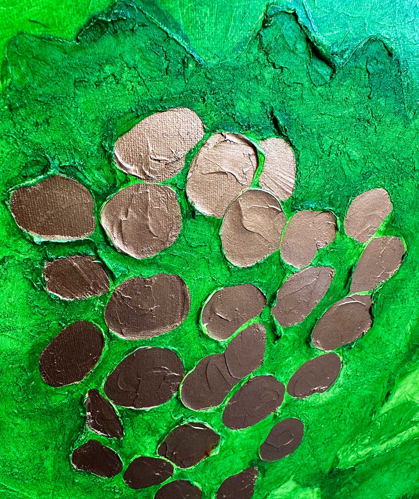 Фактурная картина "Сочный цветок", холст 50х40 см, акрил, декор. паста, поталь цвет меди