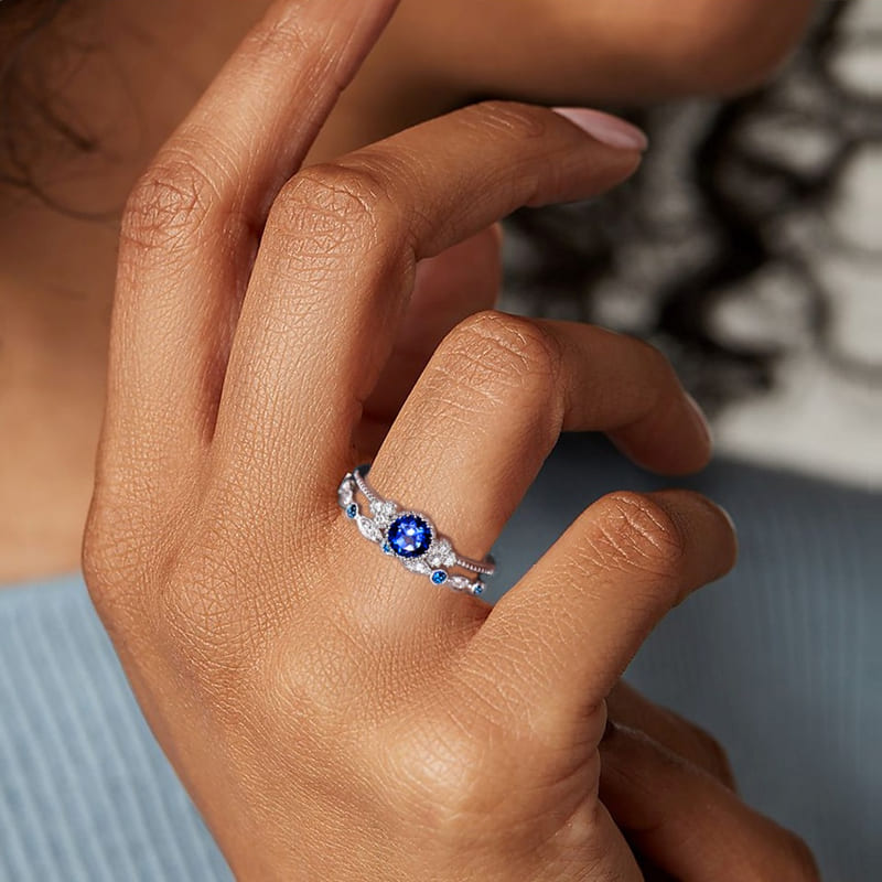 Кольцо двойное серебряное с кристаллами Blue & White Crystals Double Ring Silver