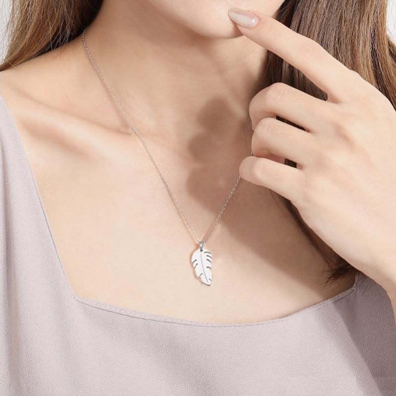 Подвеска серебряная птичье пёрышко Bird Feather Silver