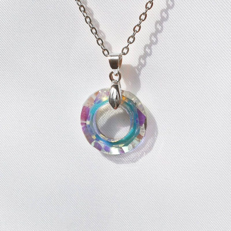 Подвеска серебряная с кристаллом Bagel Crystal Necklace Silver
