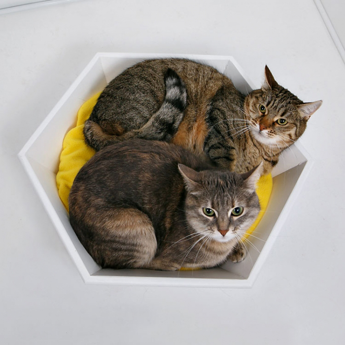 Напольная лежанка для кошек и собак (арт. 30455571)