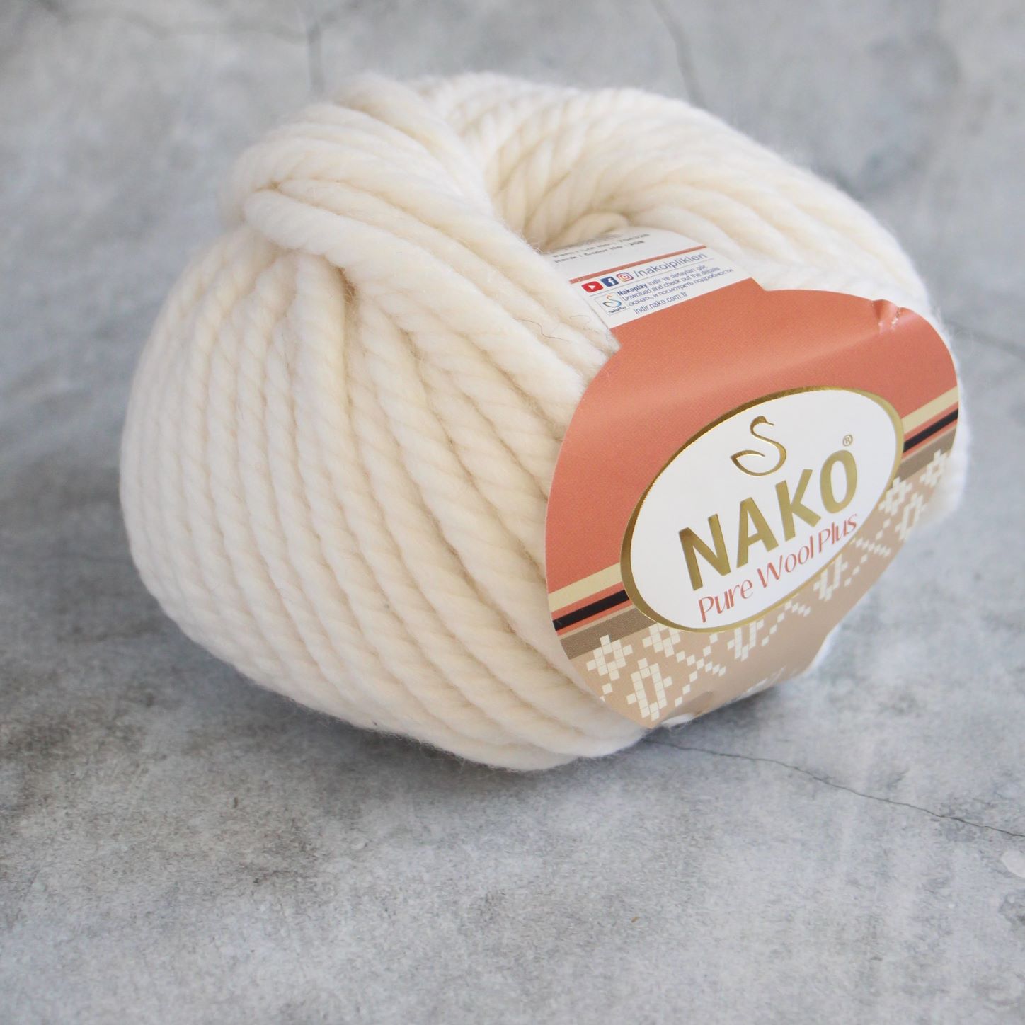 Nako Pure Wool Plus