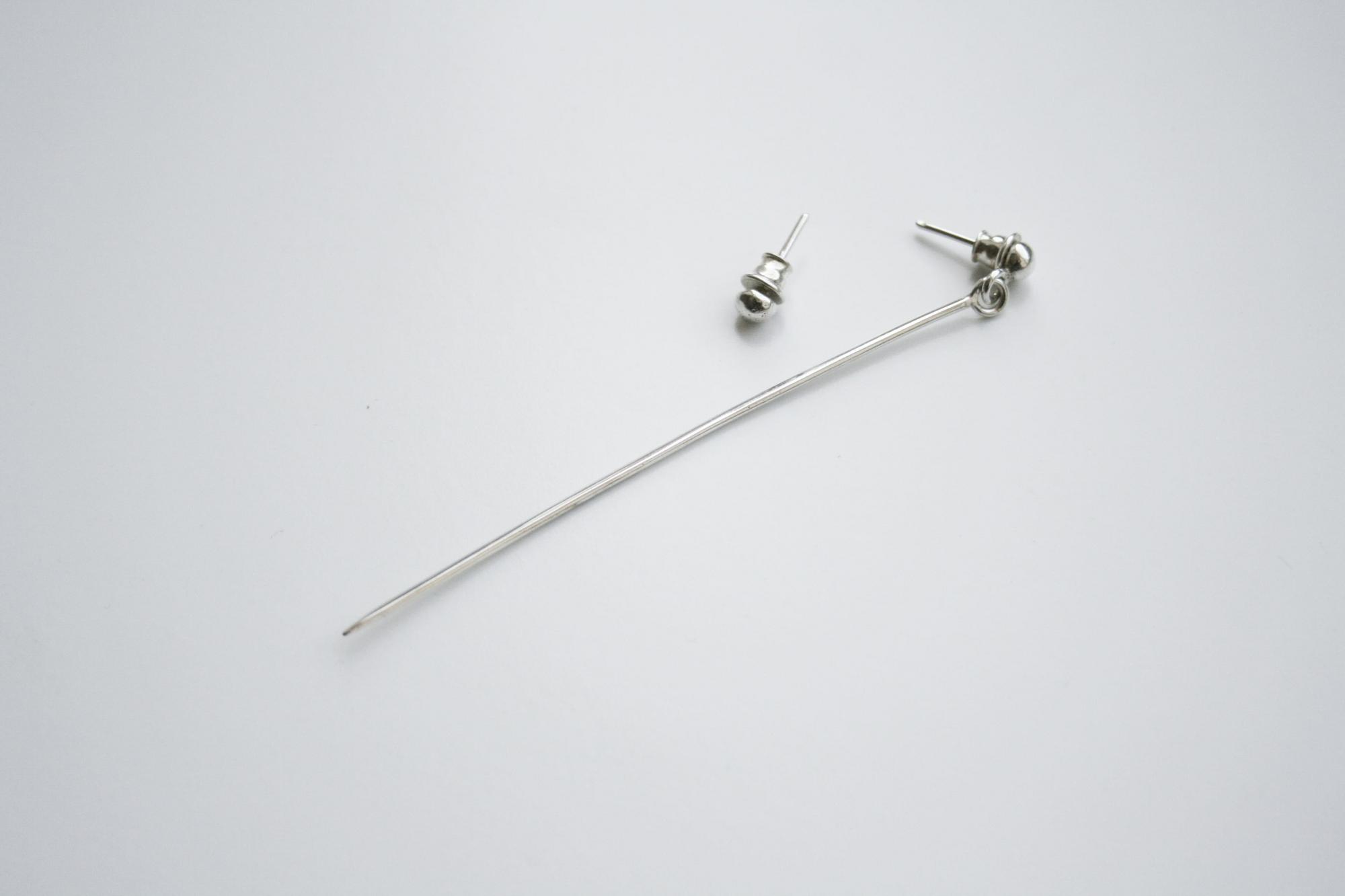 моносерьга Игла