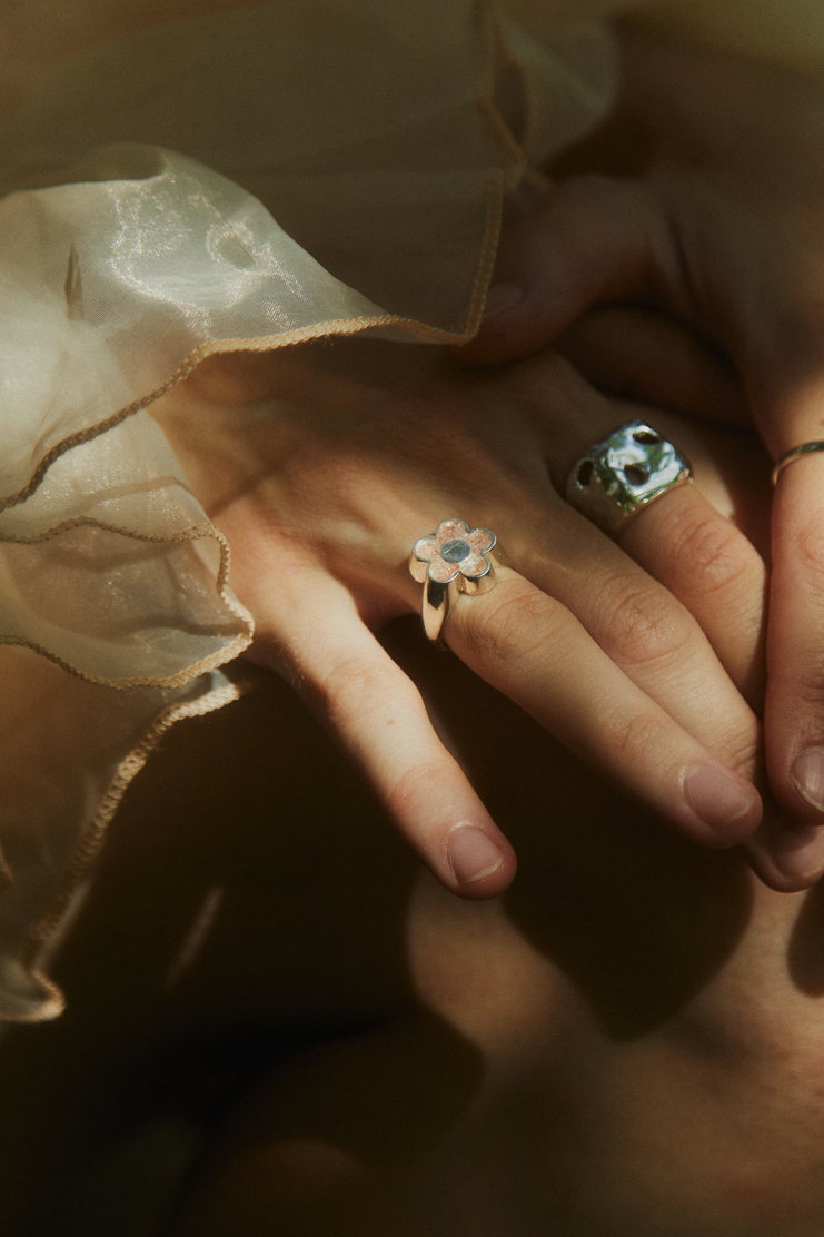 печатка Цветок с крошкой турмалина