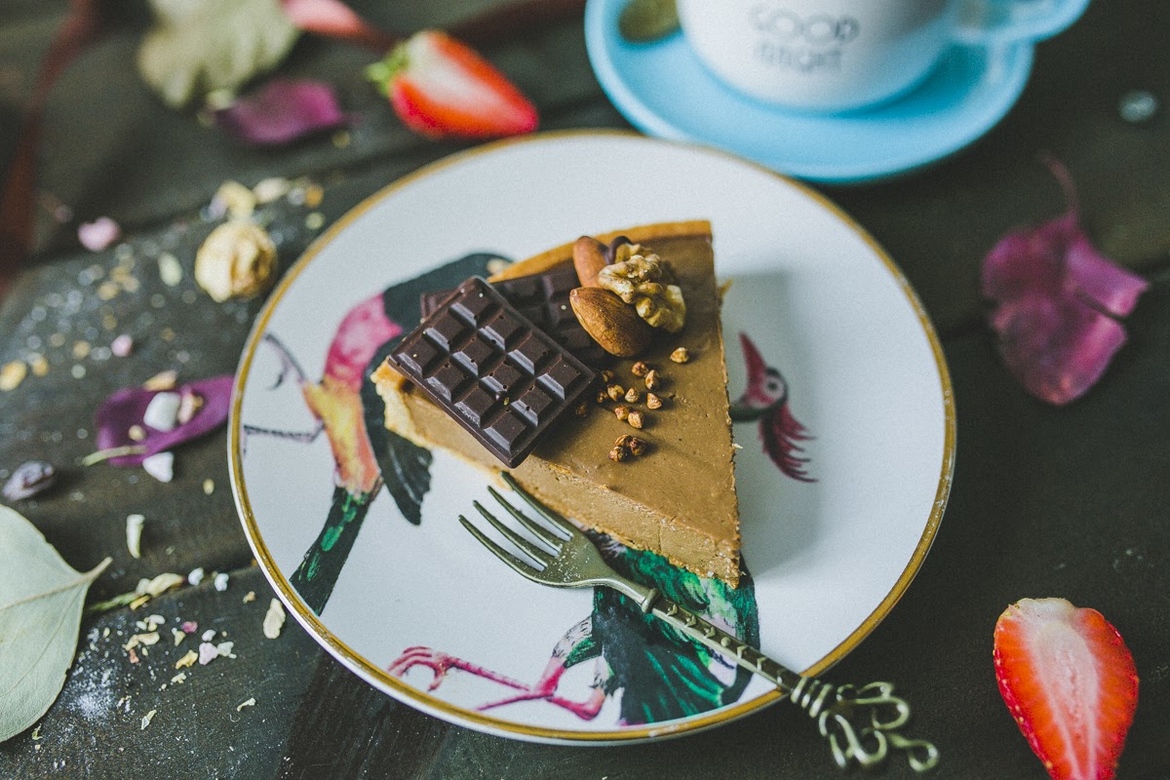 Vegan ТАРТ «Шоколад-авокадо»