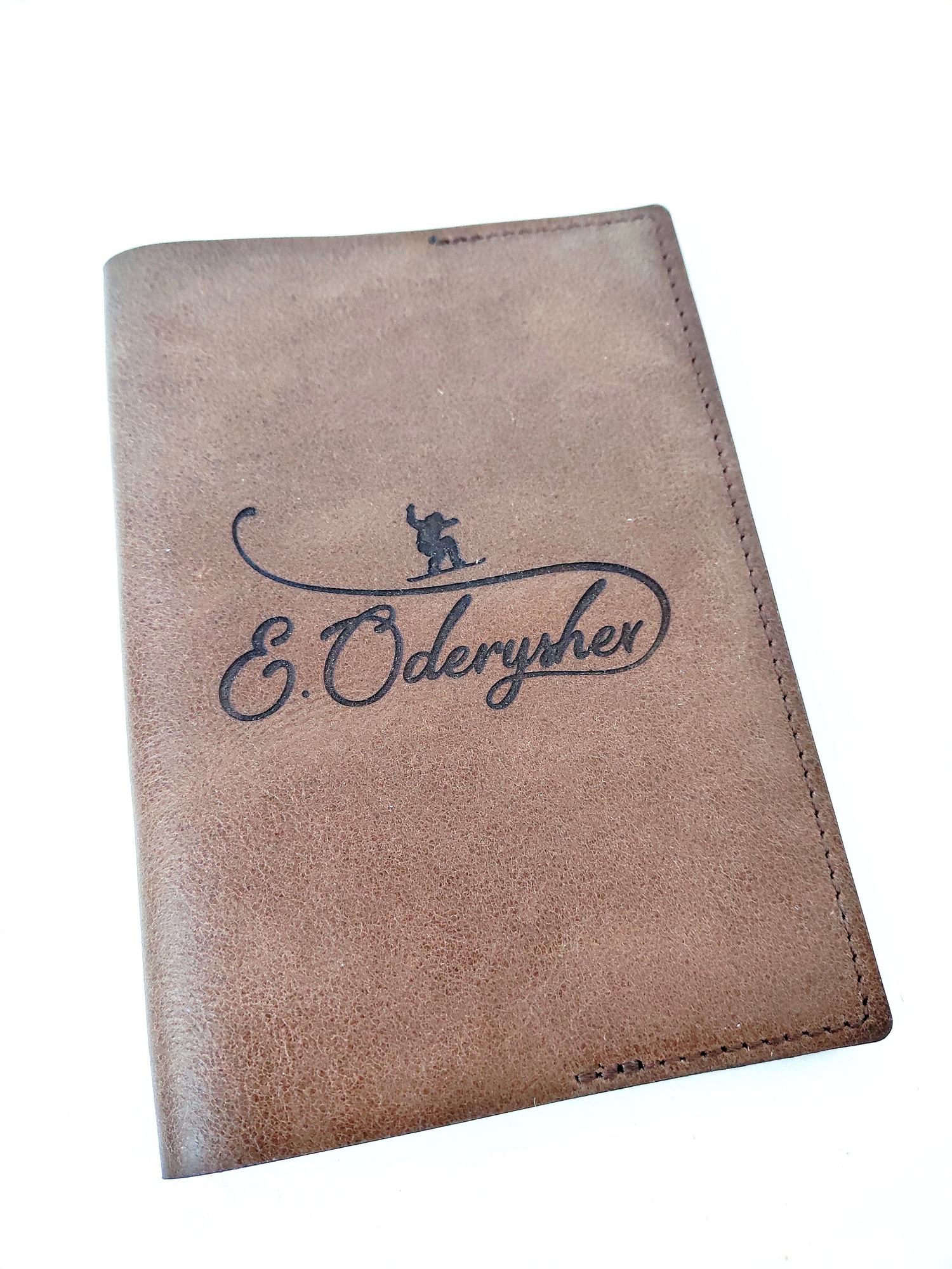 Обложка для паспорта СНОУБОРДИСТ лесной орех