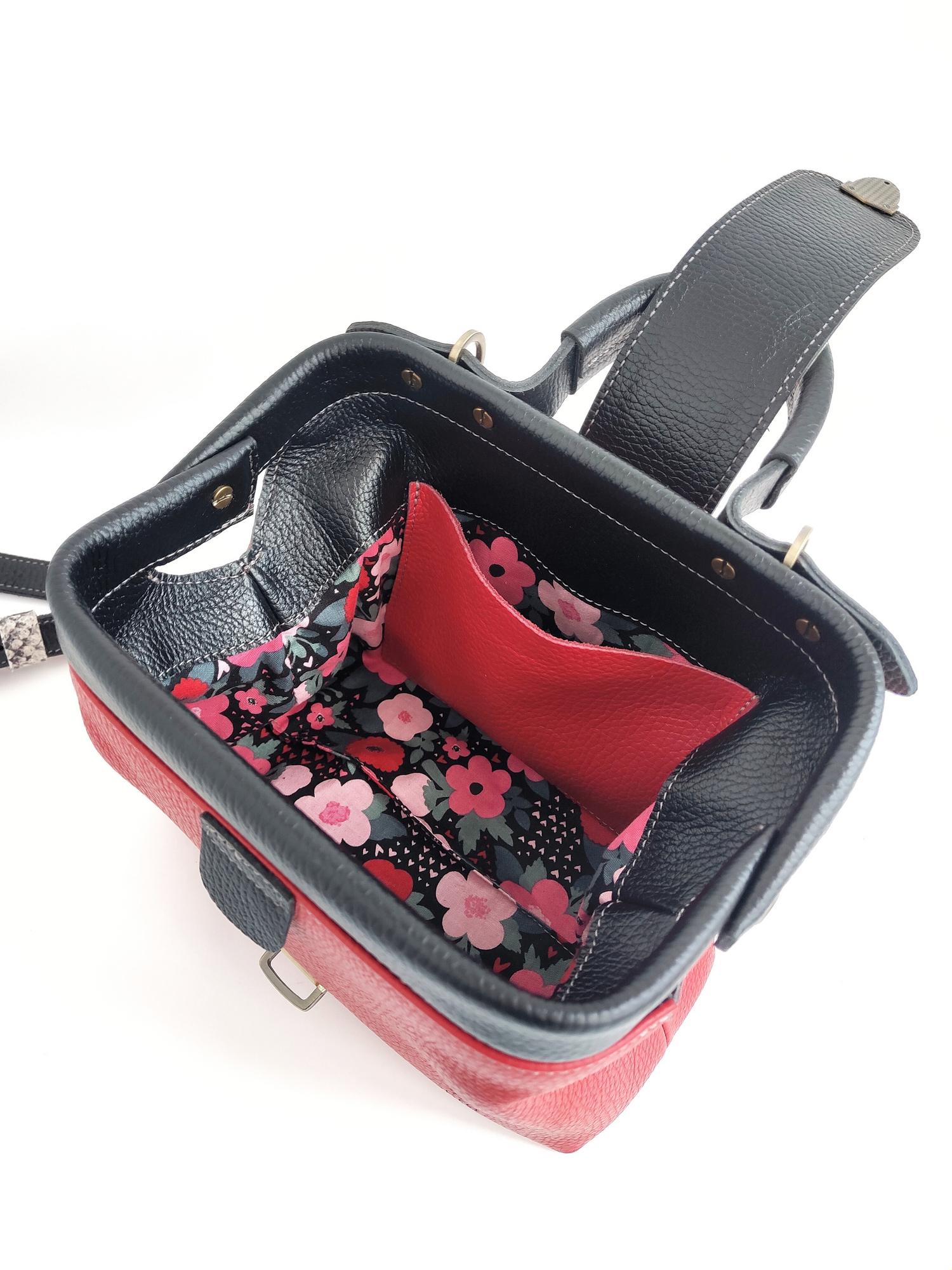 Саквояж ЛИМОЖ томат + чёрный + питон чб