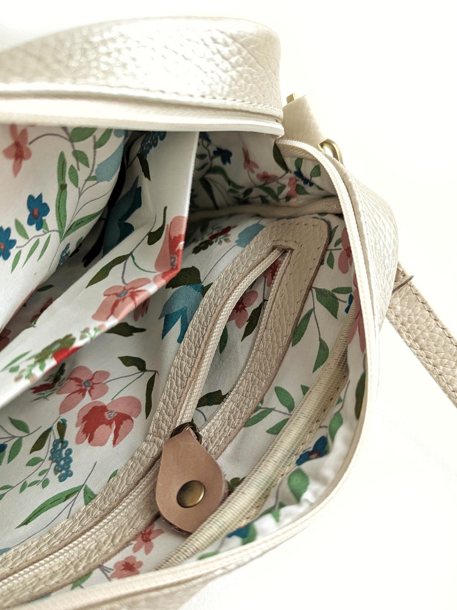 Сумка СИНГАПУР персиковая косточка + серебро + молоко