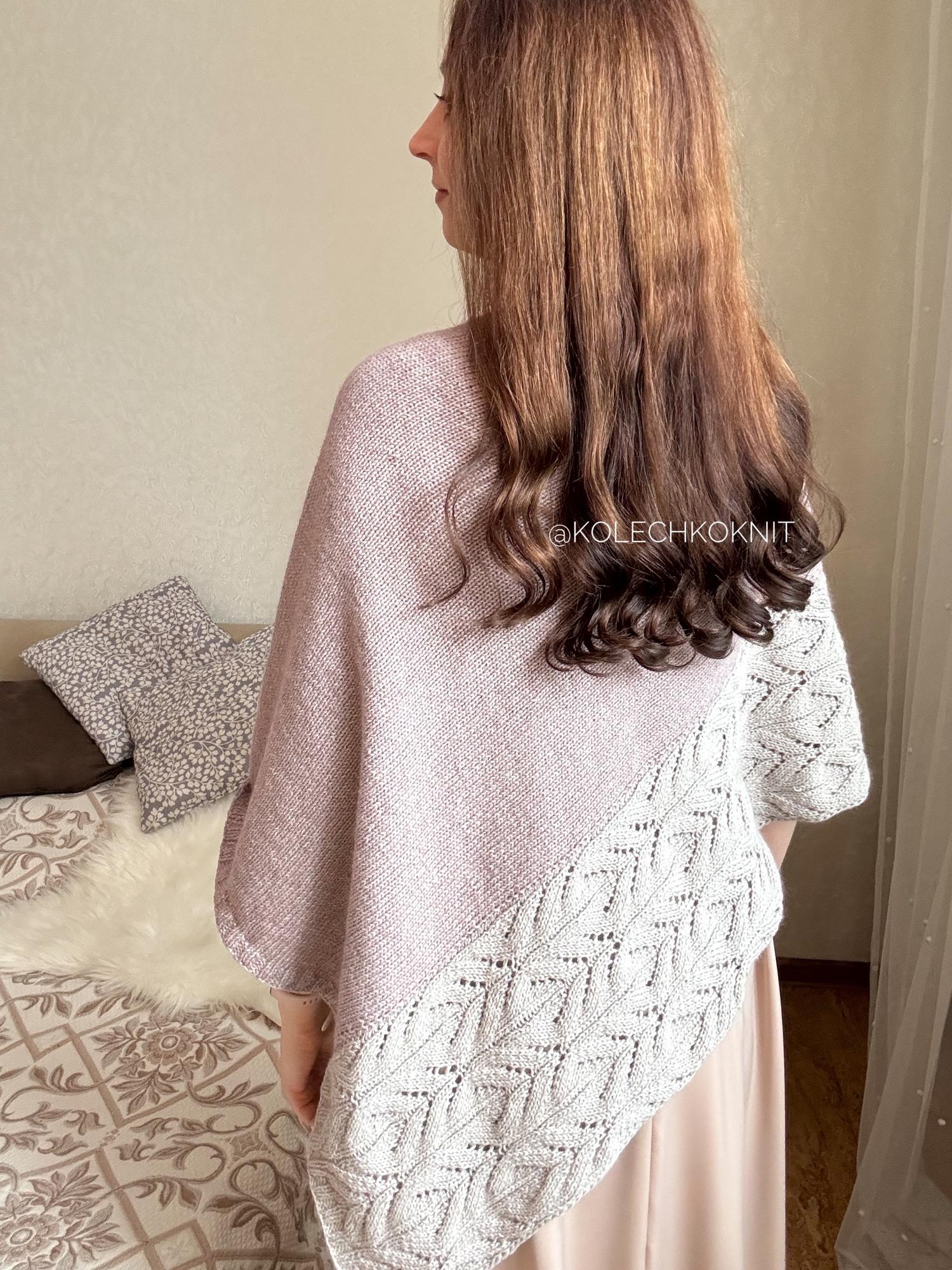 Косынка на плечи "Кассиопея"