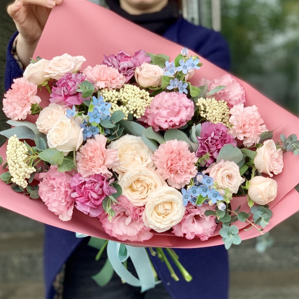 Сияющая улыбка L