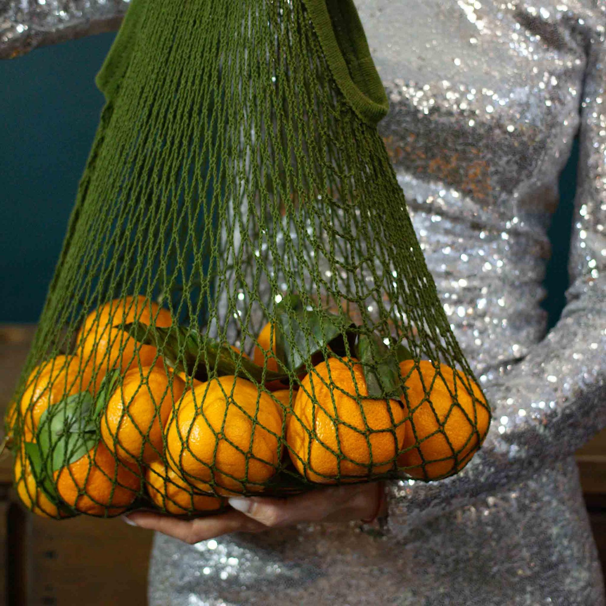 Авоська с мандаринами