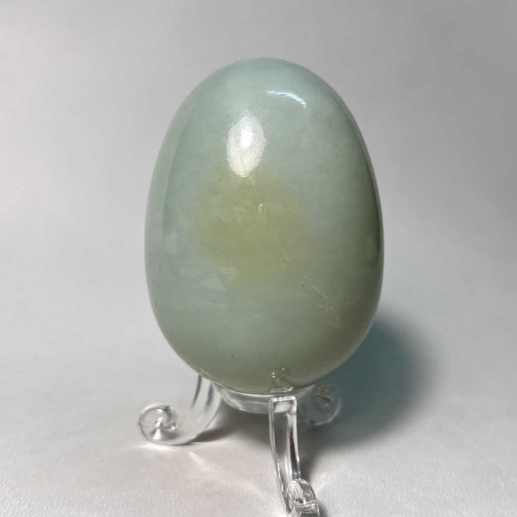 Яйцо (нефрит белый)