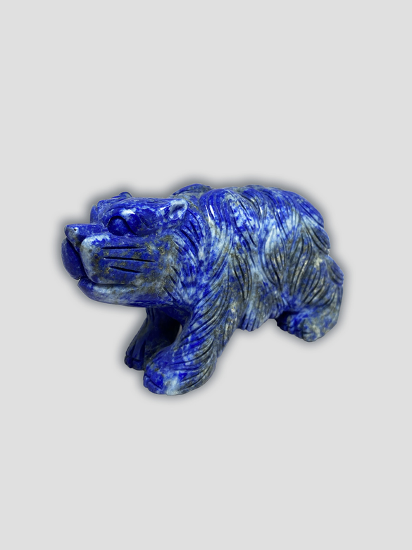 Скульптура "Медведь" (лазурит)