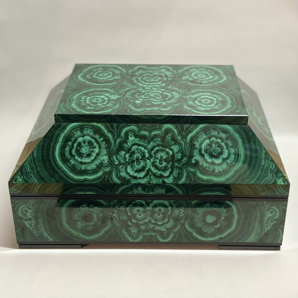 Ларец большой узорчатый (малахит)