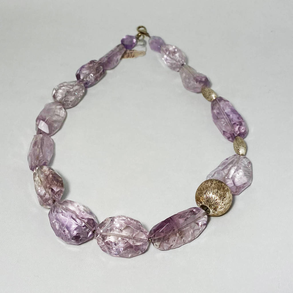 Бусы (аметист)