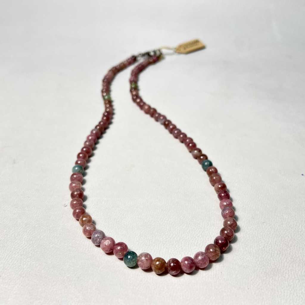 Бусы (турмалин)  шарик