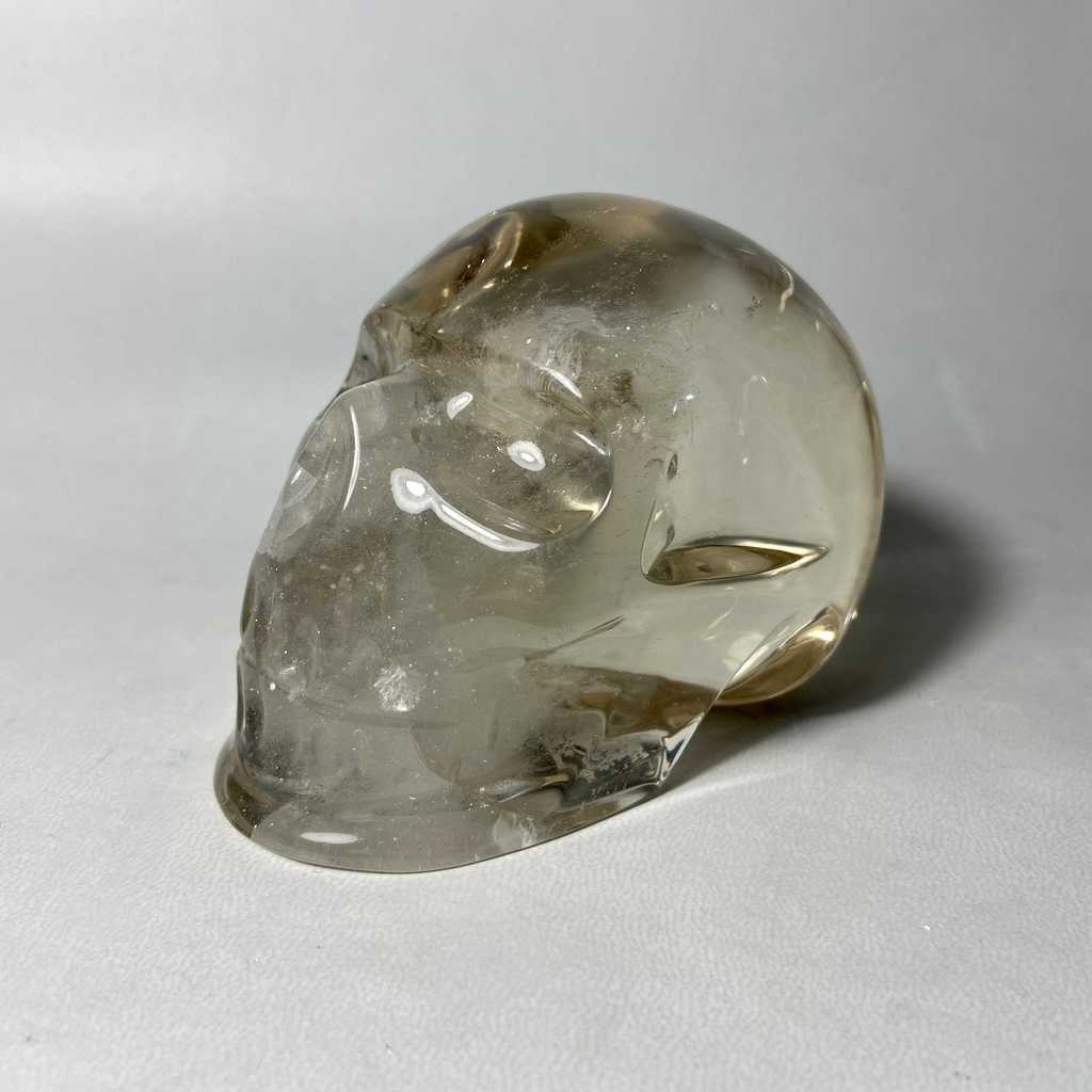 "Череп" (цитрин)