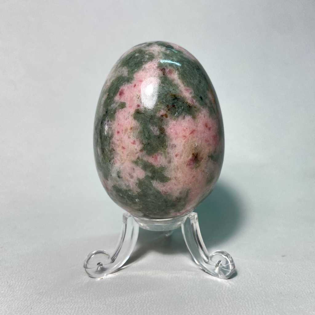 Яйцо (бустамит)