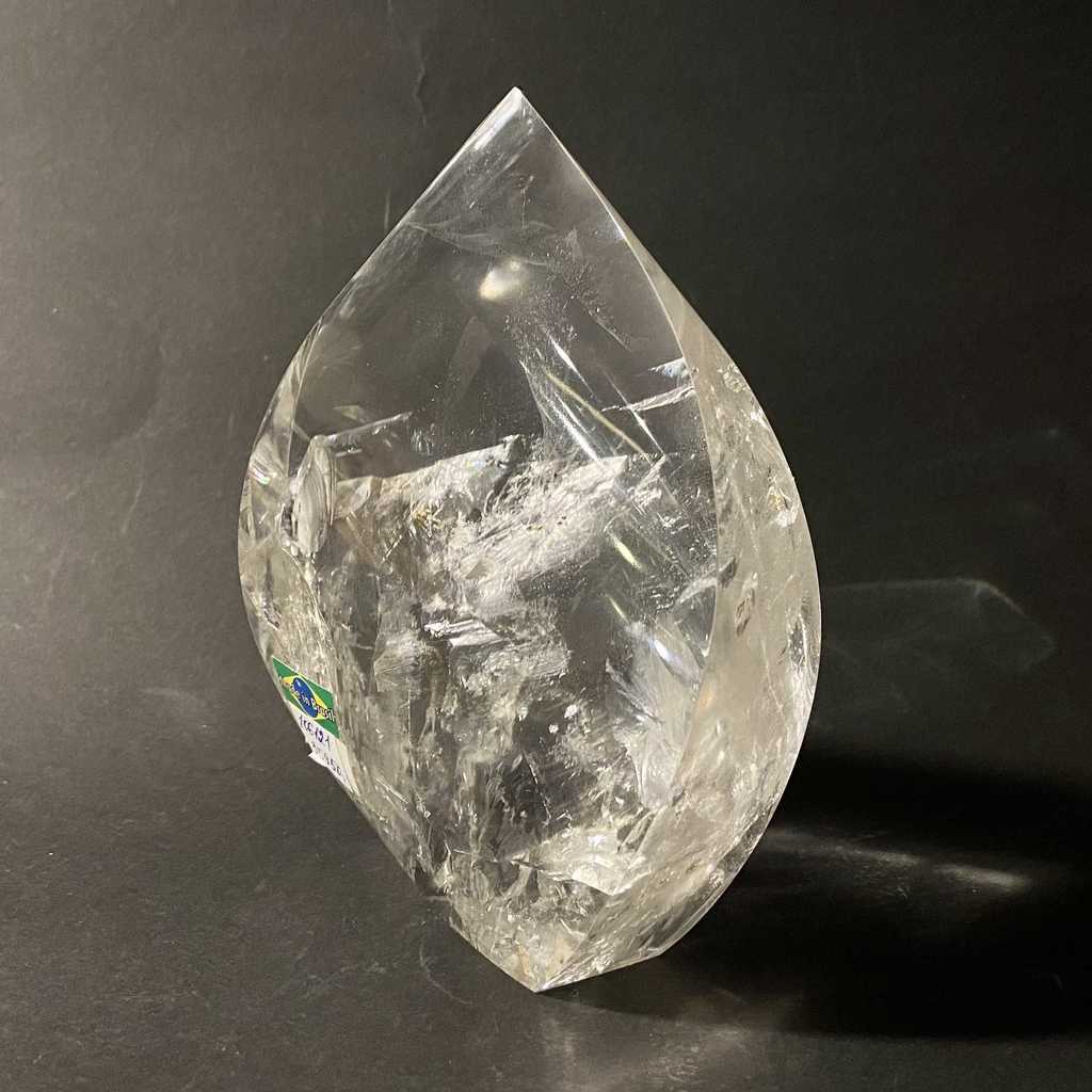 Кристалл фриформ (горный хрусталь)