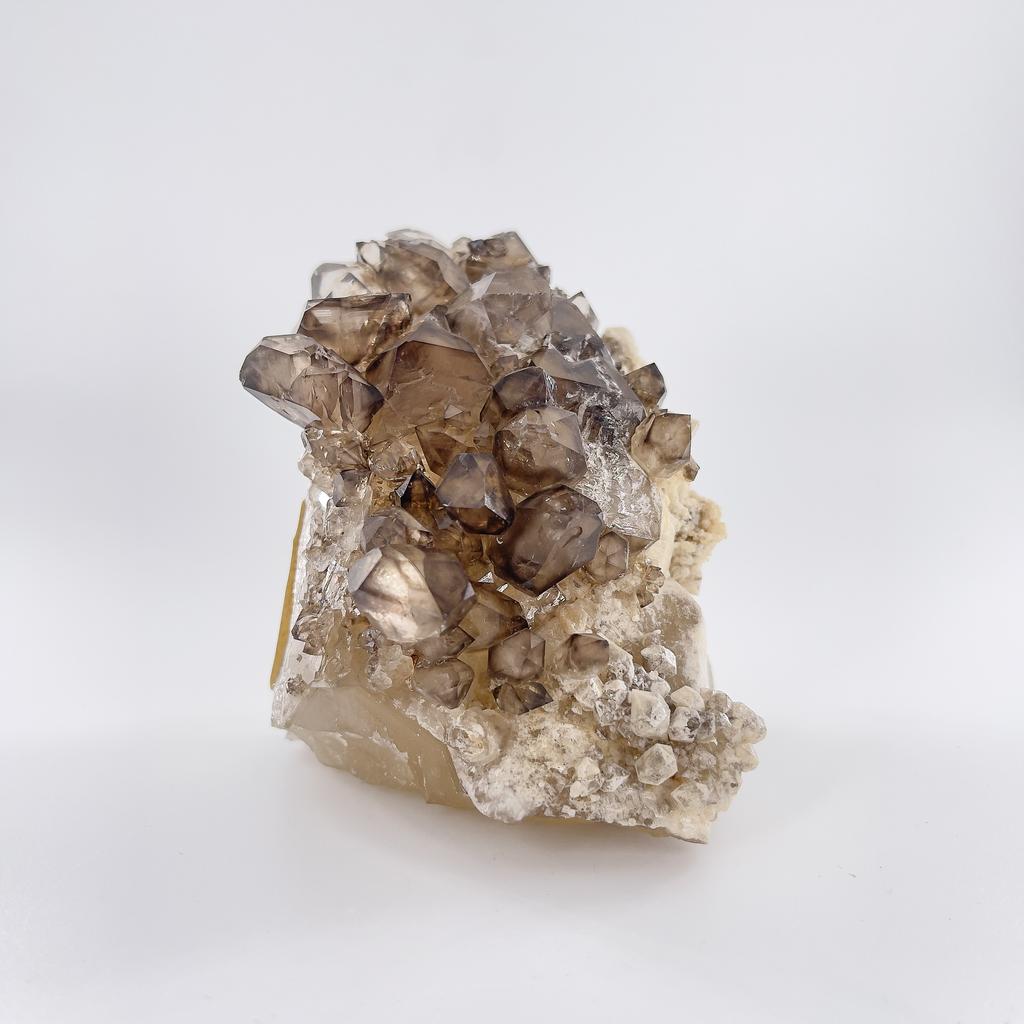 Друза (дымчатый кварц)