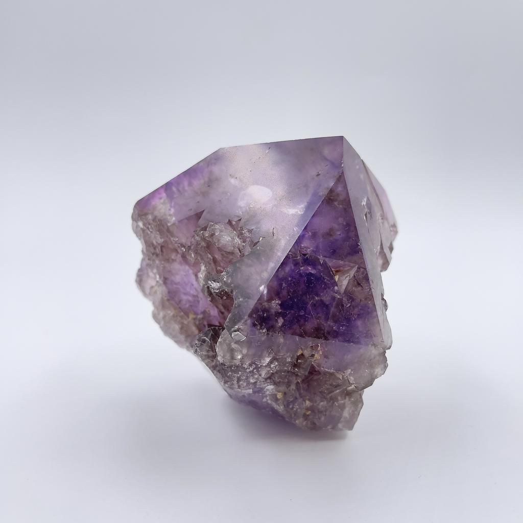 Кристалл аметист, Бразилия