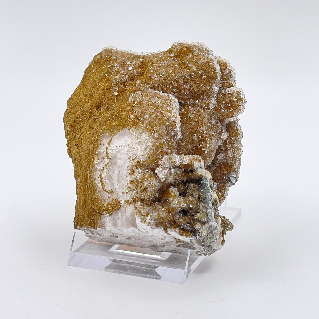 Кальцит с апофиллитом, Россия, Дальний Восток