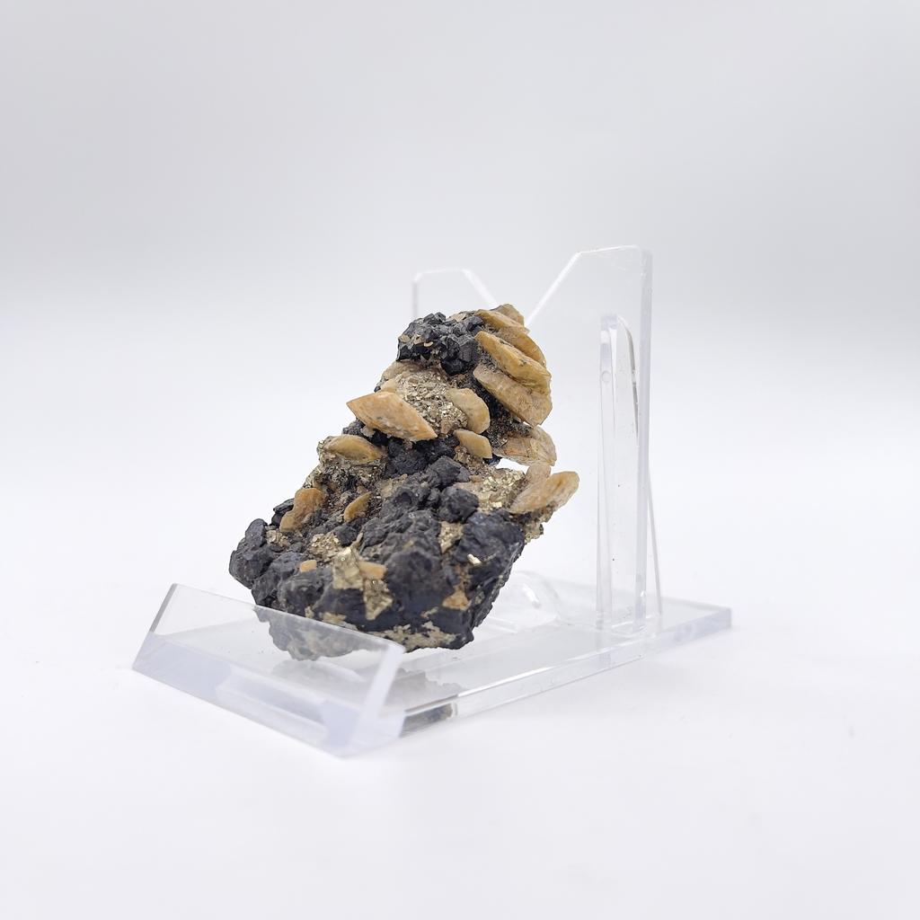 Сидерит на сфалерите с пиритом. США, Колорадо