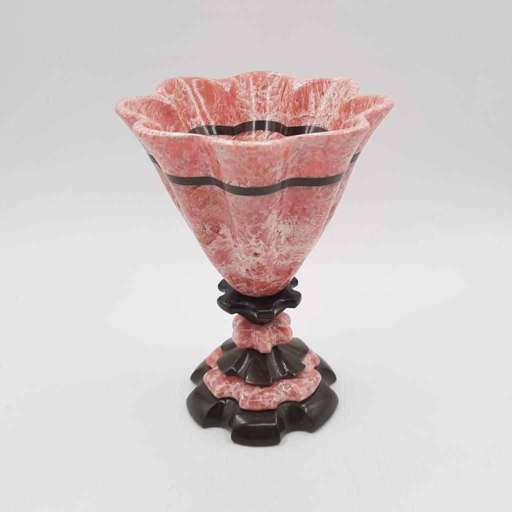 Ваза резная, родохрозит, оникс