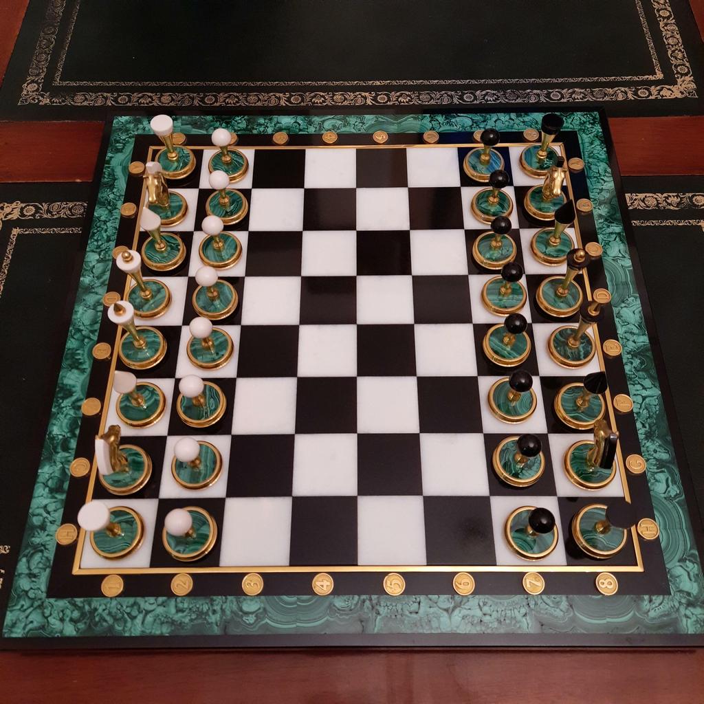 Шахматы, малахит, мрамор