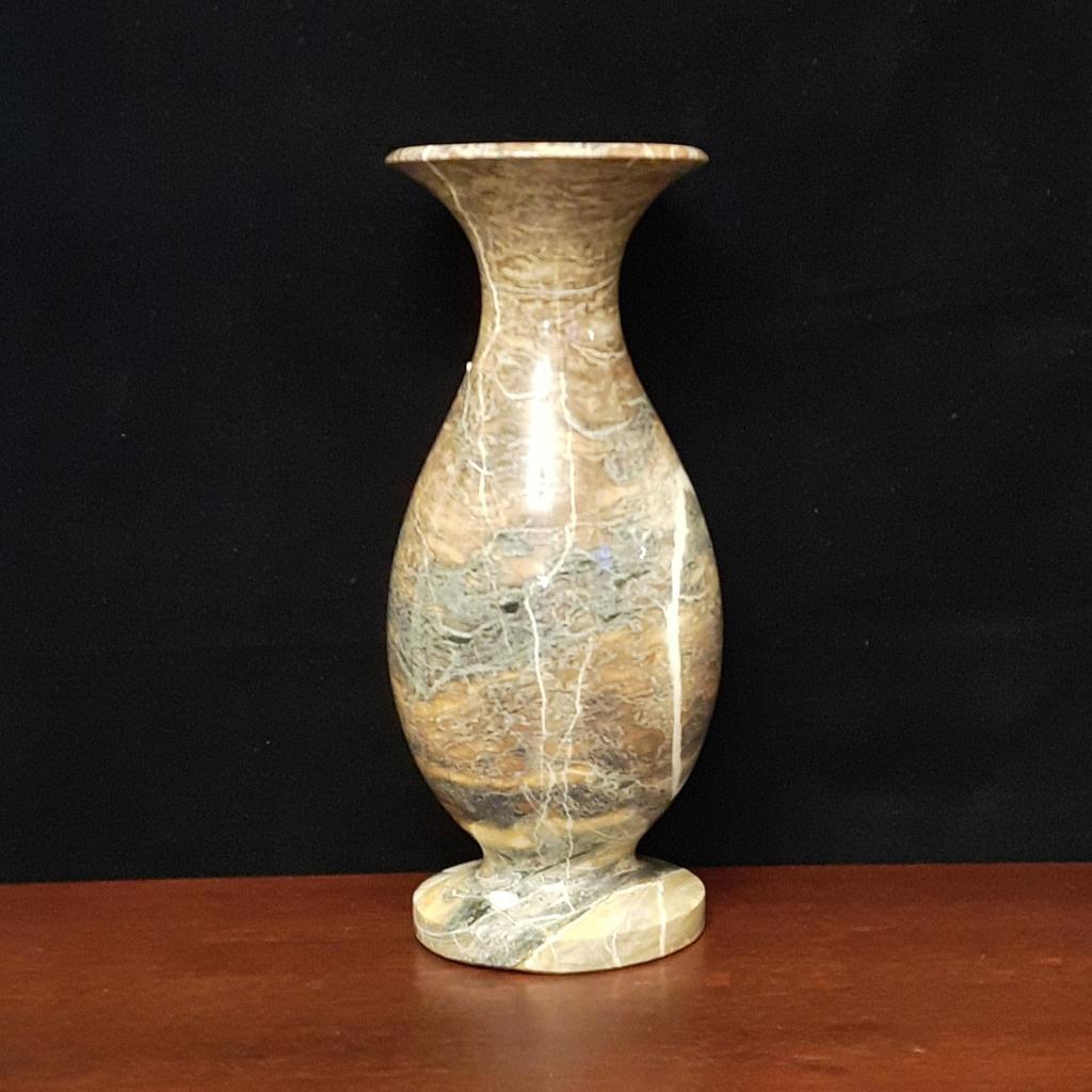 Ваза, яшма, Китай