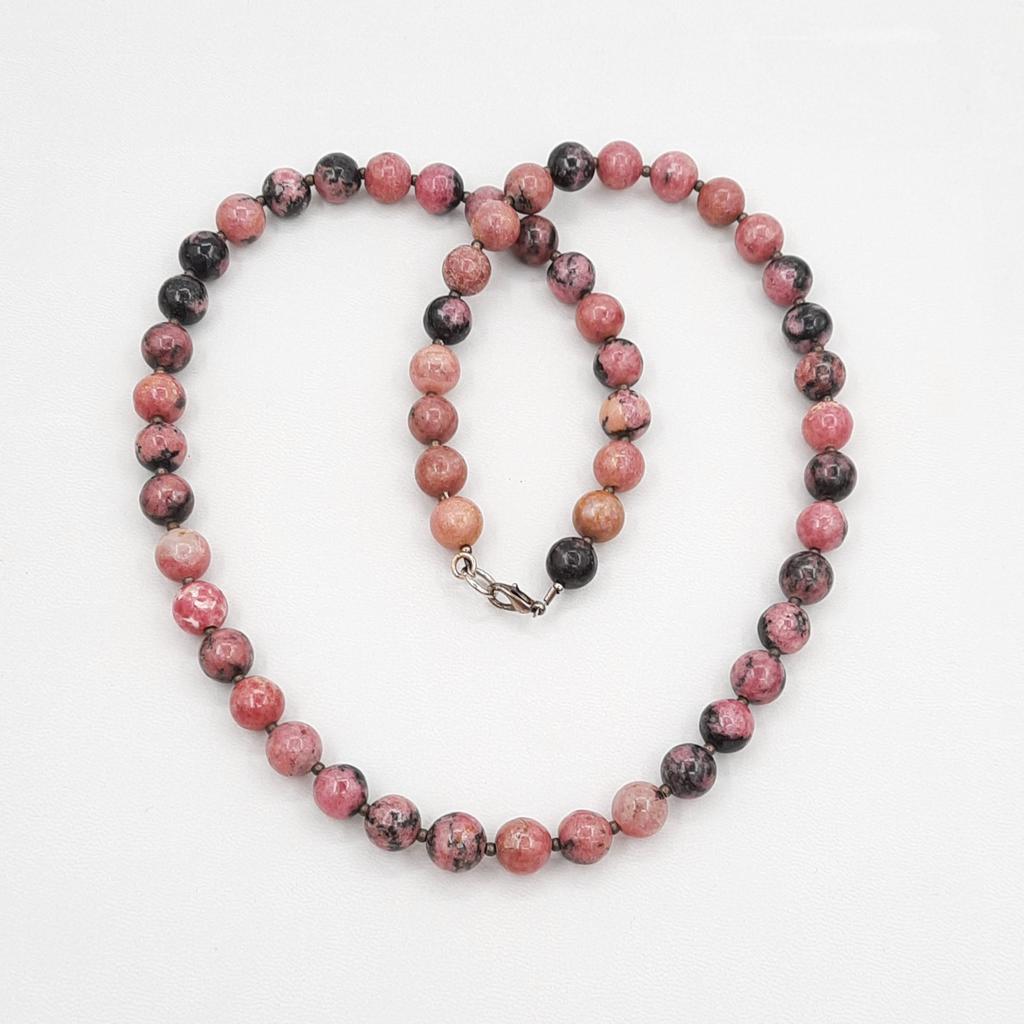 Бусы длинные, родонит