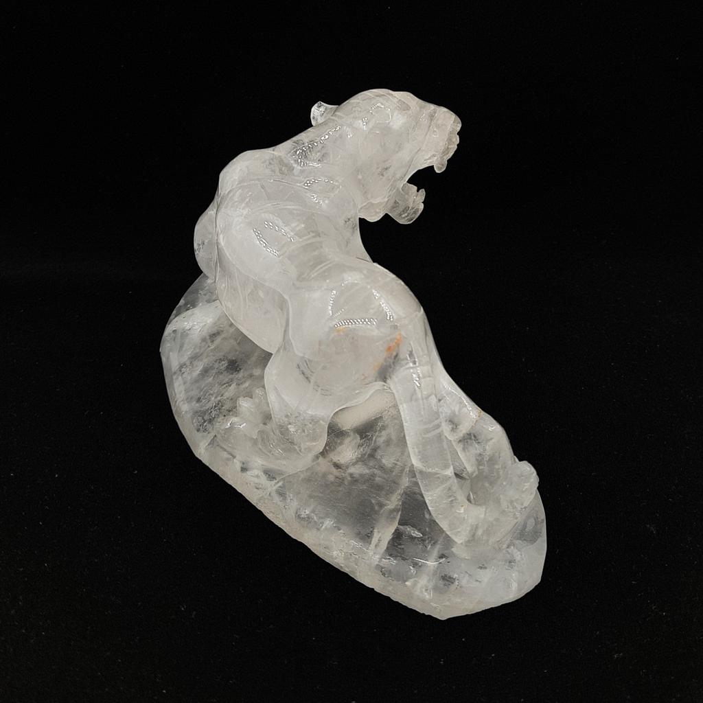 Скульптура "Тигр", горный хрусталь, Гонконг