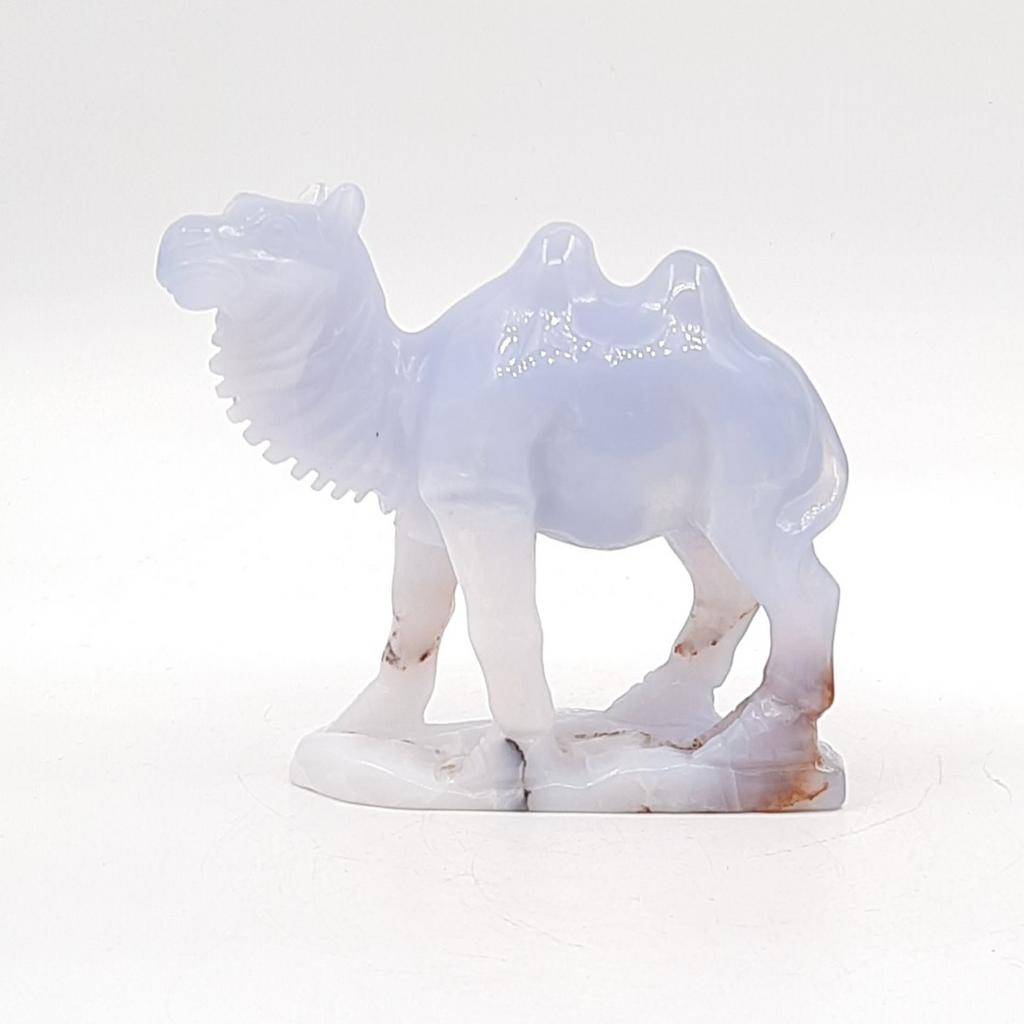 Скульптура "Верблюд", голубой халцедон, Турция