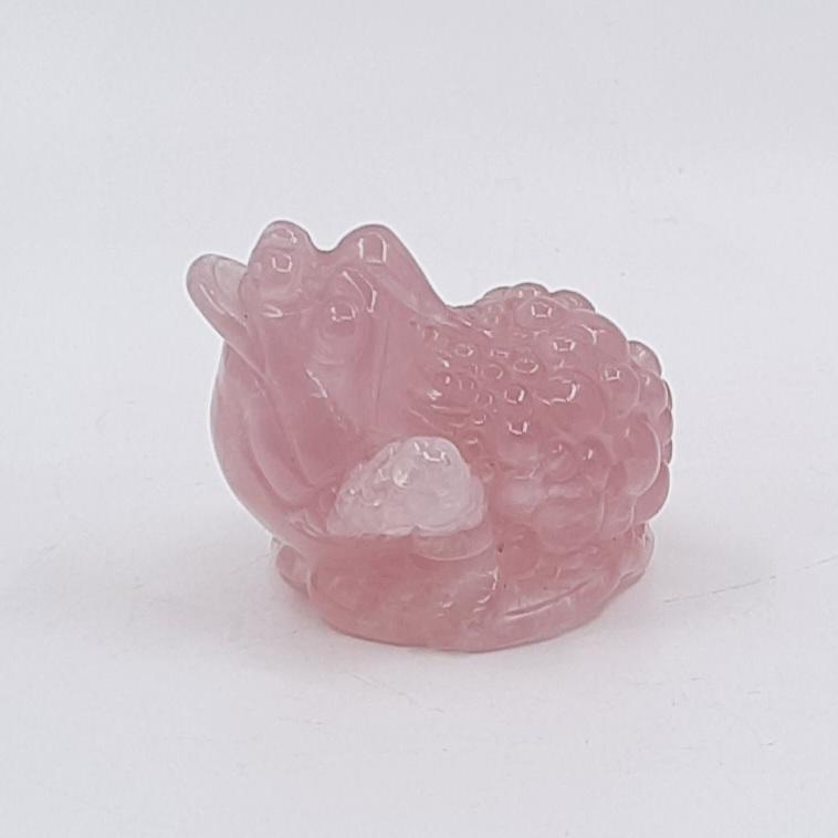 Скульптура "Жаба трёхлапая", розовый кварц