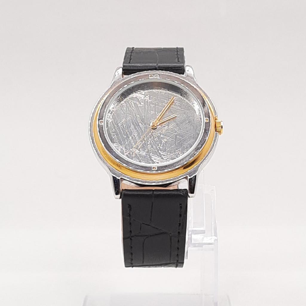 Часы, циферблат - метеорит Муонионалуста, Швеция