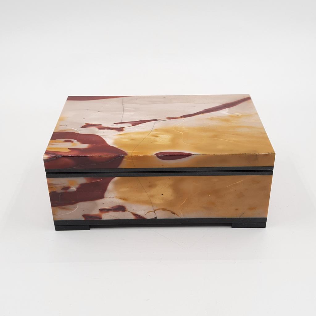 Шкатулка, мукаит(mookait), Австралия