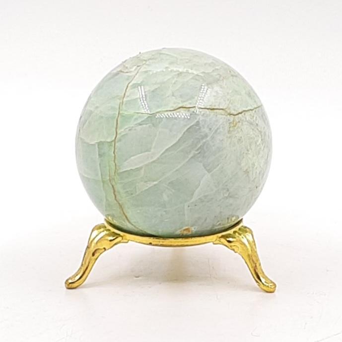 Шар, гарниерит