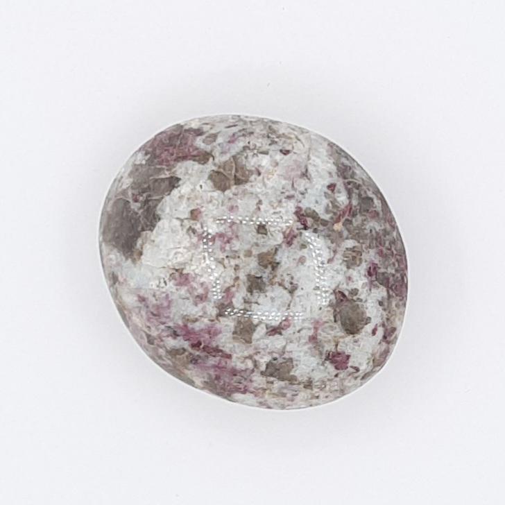 Галька, рубеллит, Мадагаскар