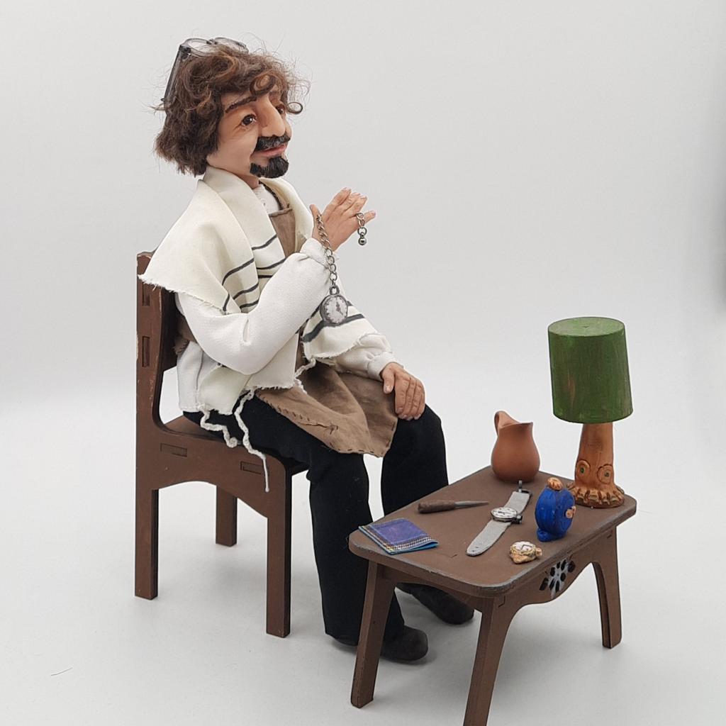 Авторская кукла "Часовщик"