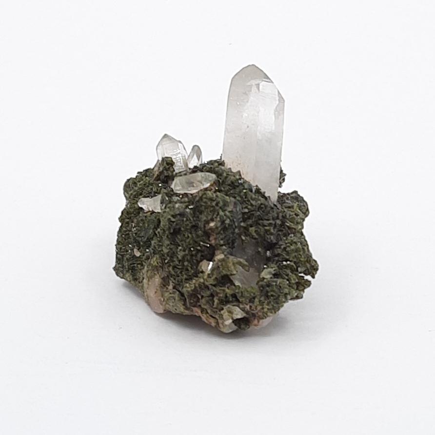 *Кварц, эпидот, Китай