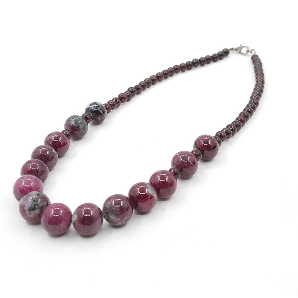 Бусы, корунд красный + гранат