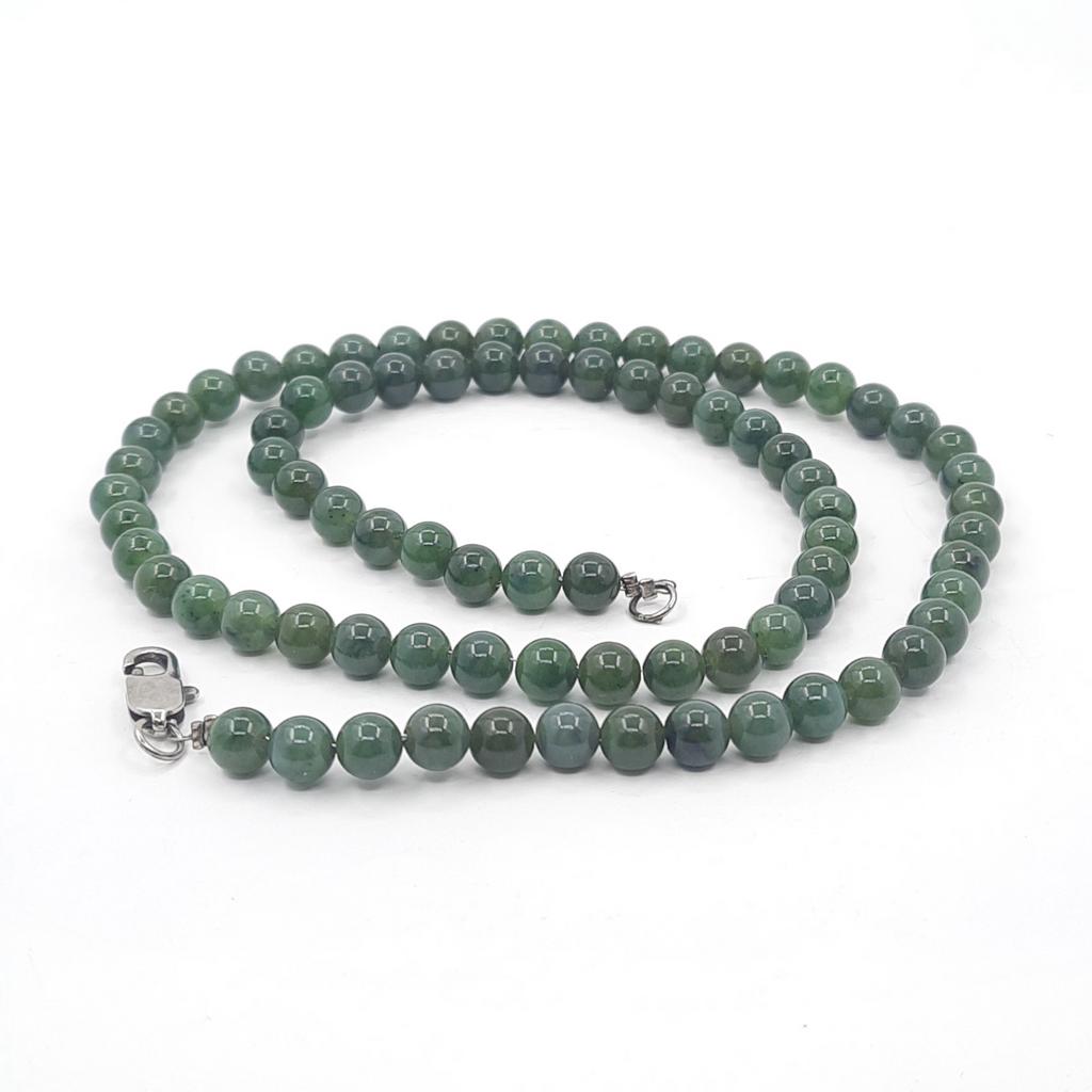 Бусы, нефрит, Канада