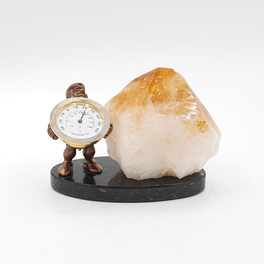 Композиция " Гном с термометром"