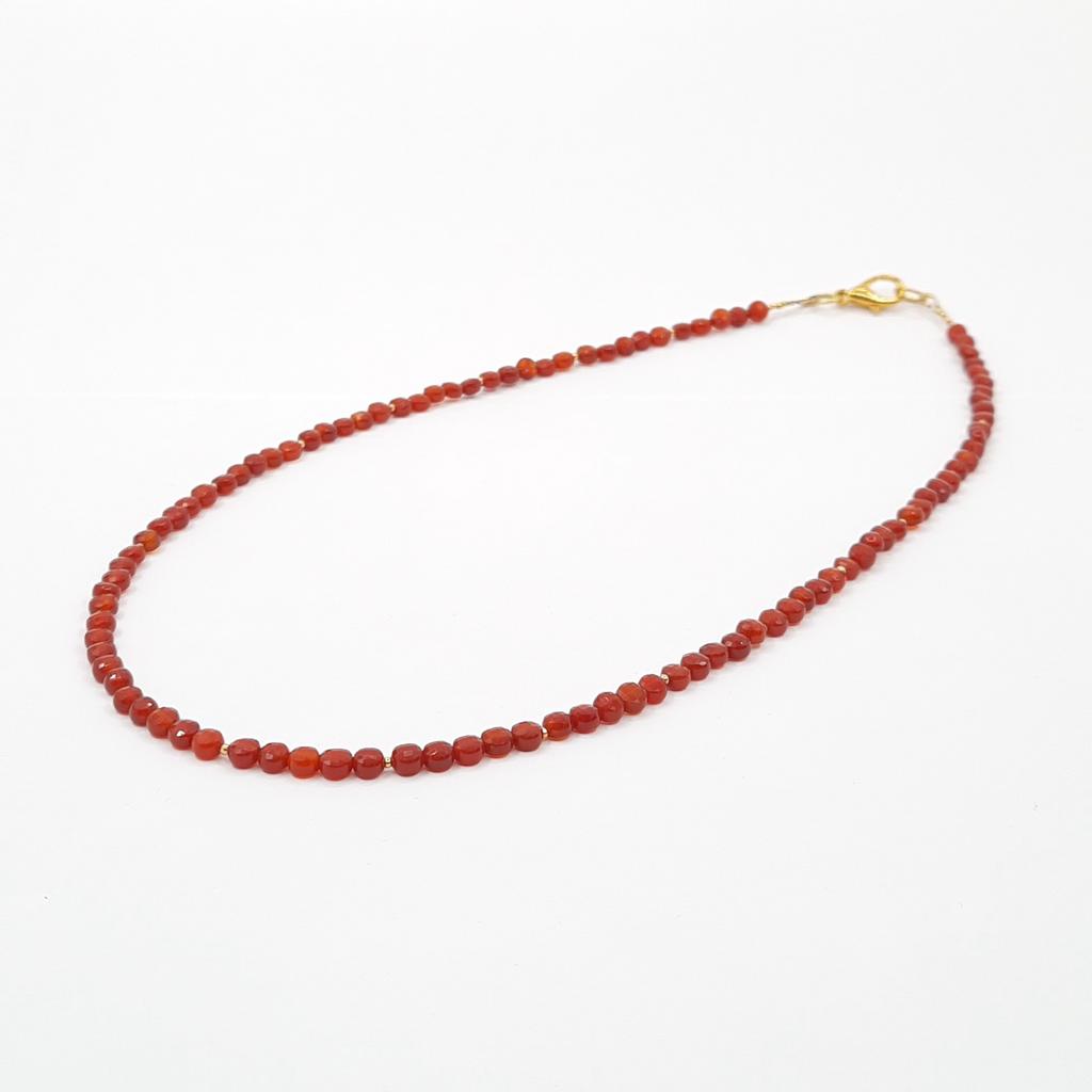 Бусы, сердолик