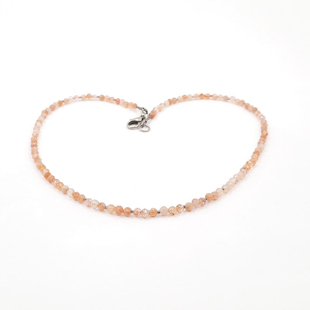 Бусы, солнечный камень