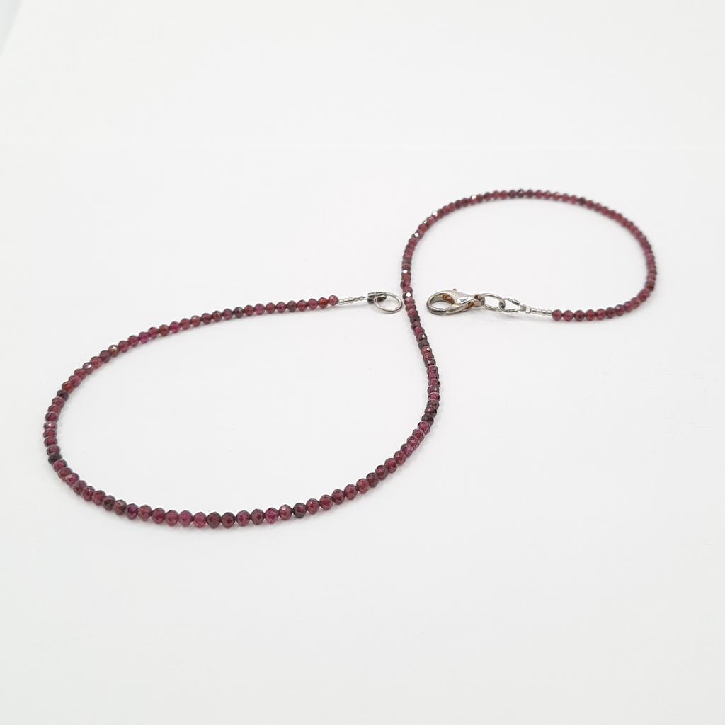 Бусы, гранат