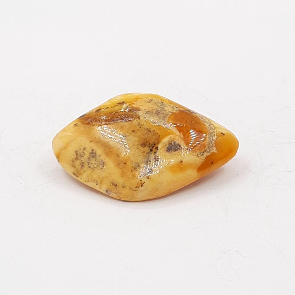 Брошь, янтарь